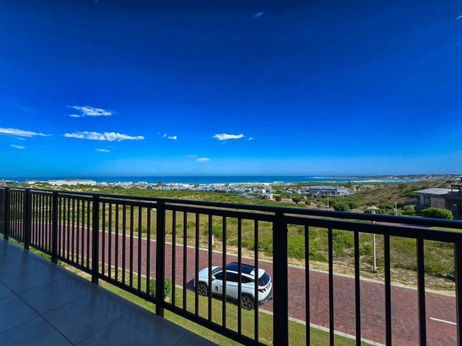 3 Bedroom Property for Sale in Stilbaai Oos Western Cape